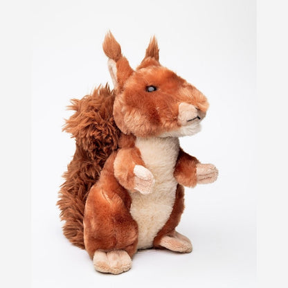 Myk Ella Ekorn (20 cm) fra Hilda Skogsdyr-serien - detaljbilde